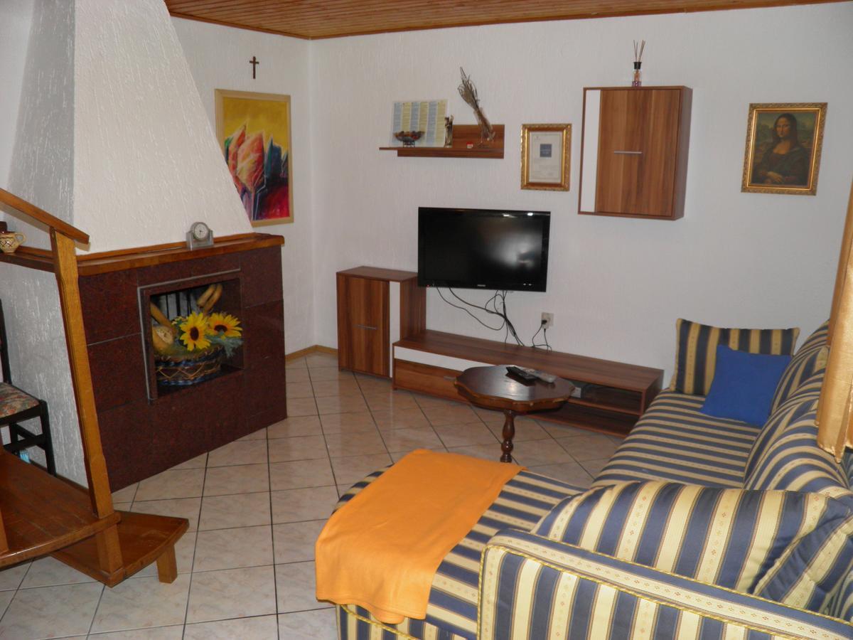 Apartment Mira Пореч Екстер'єр фото