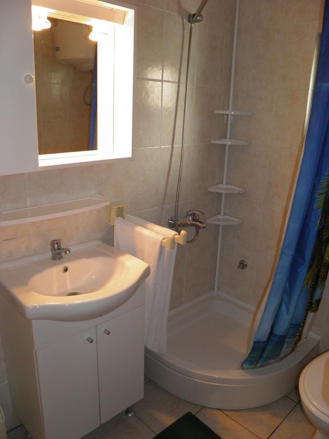 Apartment Mira Пореч Екстер'єр фото